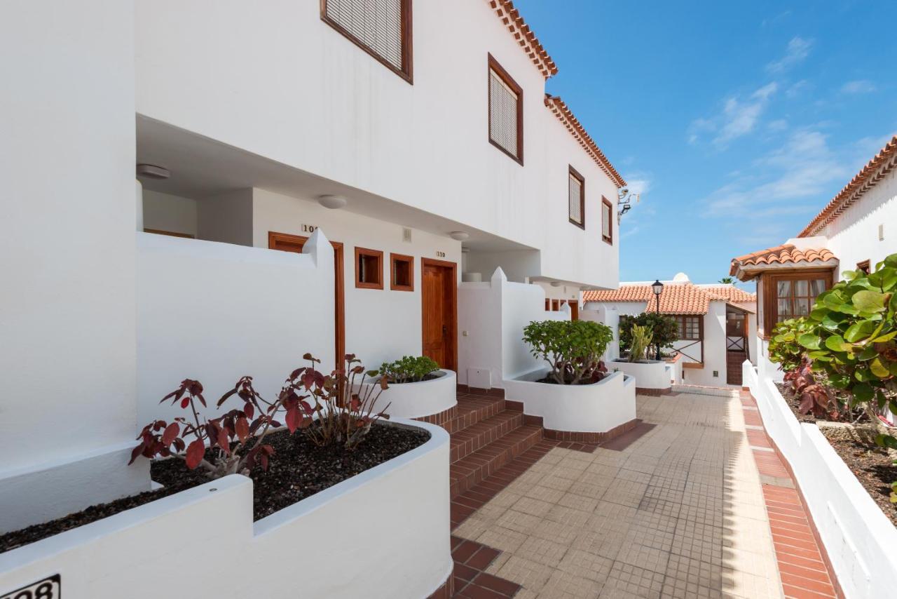 Apartamentos El Beril Costa Adeje Exterior photo