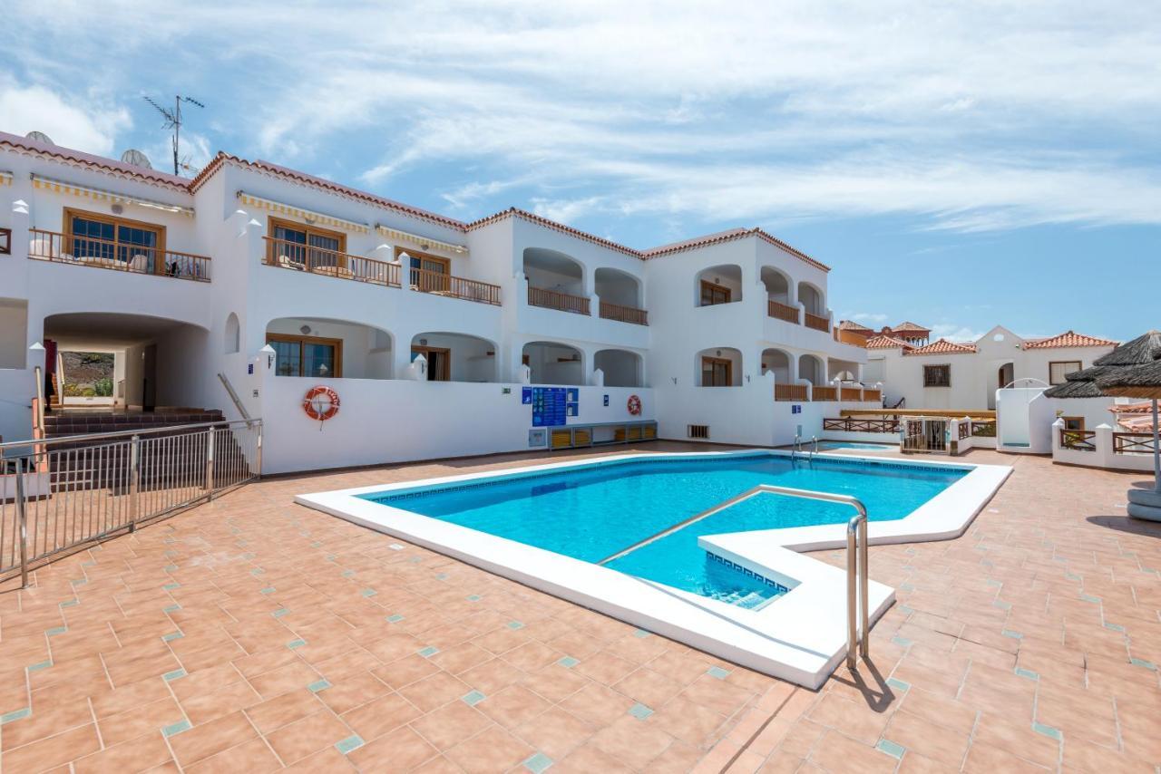 Apartamentos El Beril Costa Adeje Exterior photo